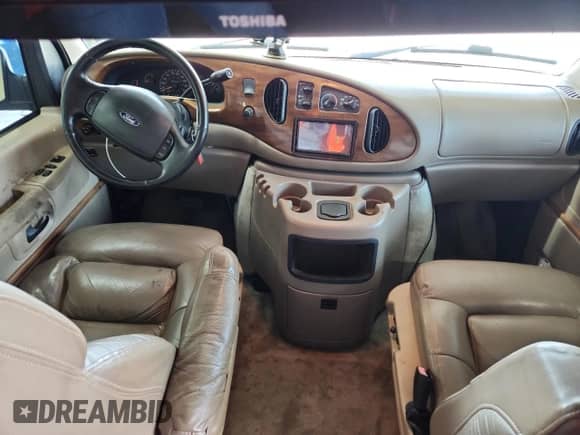 2002 Ford Econoline Cargo Recreational with VIN 1FDRE14L42HB76262, listed as a Copart auction lot 66448265 with 99,825 mi miles and Salvage title. Bid and sale history available at DreamBid. Image 8.