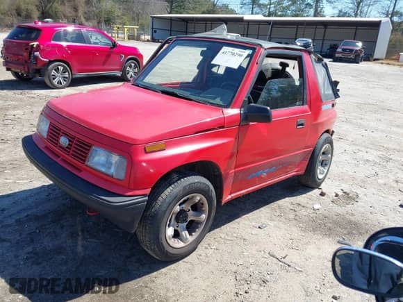 1995 Chevrolet Tracker с VIN 2CNBJ1869S6919764, выставлен на аукционе IAAI как лот 41770290 с пробегом 187 449 миль миль и . История ставок и продаж доступна на DreamBid. Изображение 2.