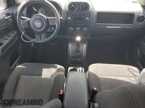 2011 Jeep Compass с VIN 1J4NT1FA9BD236624, выставлен на аукционе Copart как лот 64234235 с пробегом 127 944 миль миль и Списание • Salvage title. История ставок и продаж доступна на DreamBid. Изображение 8.