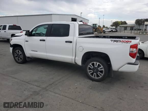 2020 Toyota Tundra SR5 with VIN 5TFDY5F13LX909577, listed as a Copart auction lot 81736645 with 63,294 mi miles and Salvage title. Bid and sale history available at DreamBid. Image 2.
