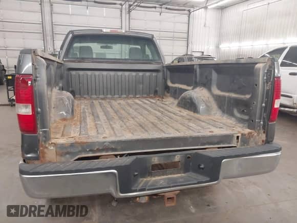 2005 Ford F-150 XL with VIN 1FTRF14W55NB90303, listed as a IAAI auction lot 43398285 with 87,559 mi miles and . Bid and sale history available at DreamBid. Image 6.