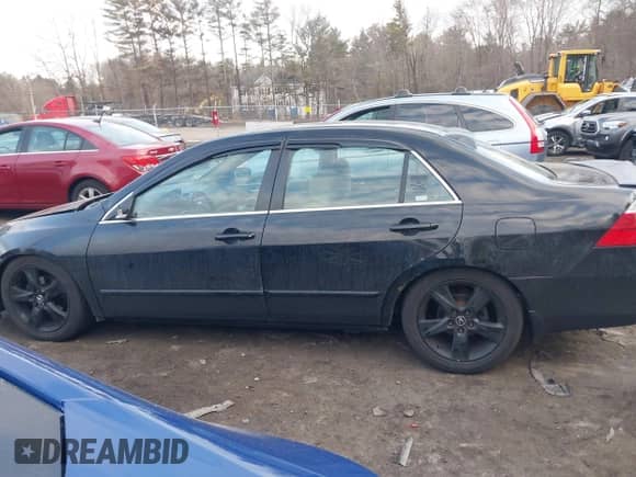 2007 Honda Accord LX SE with VIN 1HGCM55337A170893, listed as a IAAI auction lot 41716224 with 135,070 mi miles and . Bid and sale history available at DreamBid. Image 15.