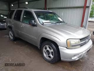2002 Chevrolet TrailBlazer LS с VIN 1GNDS13S822136700, выставлен на аукционе IAAI как лот 42378755 с пробегом 250 026 миль миль и . История ставок и продаж доступна на DreamBid. Изображение 1.