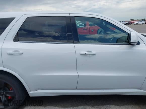 2018 Dodge Durango SRT with VIN 1C4SDJGJ3JC157474, listed as a IAAI auction lot 42451967 with 150,667 mi miles and . Bid and sale history available at DreamBid. Image 13.