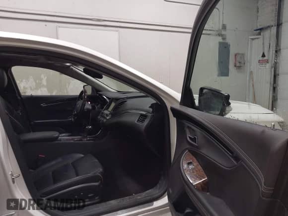 2014 Chevrolet Impala LTZ with VIN 2G1145SL0E9252964, listed as a IAAI auction lot 42461770 with 108,090 mi miles and . Bid and sale history available at DreamBid. Image 5.