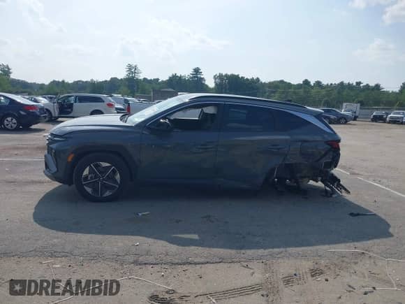 2025 Hyundai Tucson SEL с VIN 5NMJBCDE4SH523840, выставлен на аукционе IAAI как лот 42810499 с пробегом 7 571 миль миль и . История ставок и продаж доступна на DreamBid. Изображение 13.