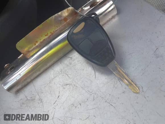 2008 Dodge 1500 ST z VIN 1D7HA18K48J206090, wystawiony jako IAAI lot #42939566 z przebiegiem 178 674 mil mil oraz . Historia ofert i sprzedaży dostępna na DreamBid. Obrazek 11.