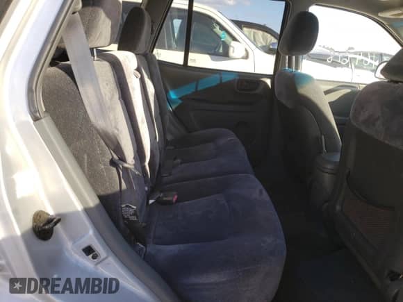 2002 Hyundai Santa Fe GLS с VIN KM8SC13D02U245599, выставлен на аукционе Copart как лот 57620055 с пробегом 164 618 миль миль и На запчасти • Non repairable. История ставок и продаж доступна на DreamBid. Изображение 6.