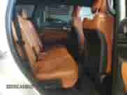 2017 Jeep Grand Cherokee SRT с VIN 1C4RJFDJ3HC914005, выставлен на аукционе Copart как лот 84007385 с пробегом 53 173 миль миль и Списание • Salvage title. История ставок и продаж доступна на DreamBid. Изображение 11.