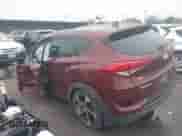 2016 Hyundai Tucson Sport z VIN KM8J33A21GU071607, wystawiony jako IAAI lot #41053339 z przebiegiem Nie podano mil oraz . Historia ofert i sprzedaży dostępna na DreamBid. Obrazek 3.