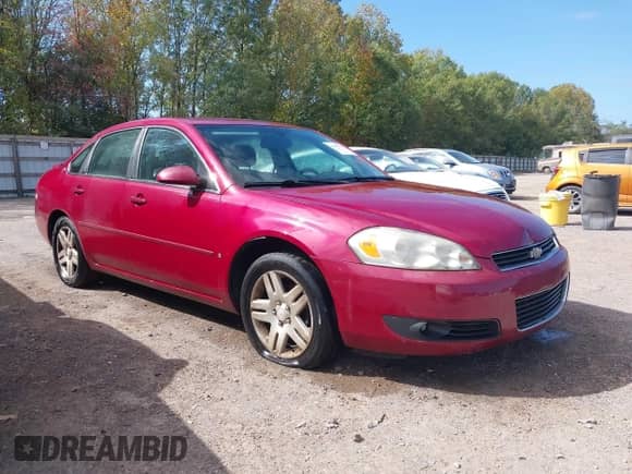 2006 Chevrolet Impala LTZ with VIN 2G1WU581669367517, listed as a IAAI auction lot 43400762 with 174,208 mi miles and . Bid and sale history available at DreamBid. Image 1.