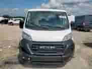 2024 Ram ProMaster Cargo Tradesman с VIN 3C6LRVAG3RE144908, выставлен на аукционе Copart как лот 64447025 с пробегом Не указан миль и Списание • Salvage title. История ставок и продаж доступна на DreamBid. Изображение 5.