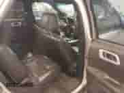 2012 Ford Explorer XLT z VIN 1FMHK7D86CGA55744, wystawiony jako IAAI lot #43338064 z przebiegiem 205 004 mil mil oraz . Historia ofert i sprzedaży dostępna na DreamBid. Obrazek 8.