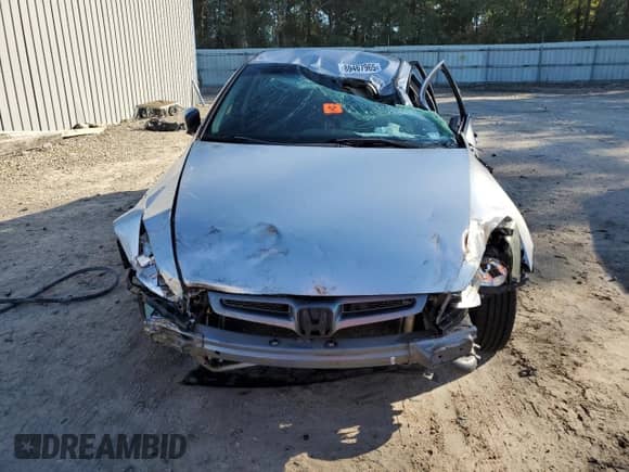 2005 Honda Accord LX z VIN 3HGCM56435G710975, wystawiony jako Copart lot #89467965 z przebiegiem Nie podano mil oraz Nie do naprawy • Non repairable. Historia ofert i sprzedaży dostępna na DreamBid. Obrazek 5.