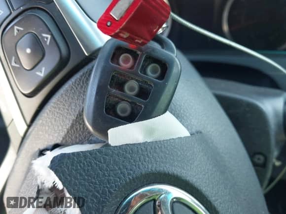 2017 Toyota Camry SE with VIN 4T1BF1FK3HU814083, listed as a IAAI auction lot 43411099 with 97,941 mi miles and . Bid and sale history available at DreamBid. Image 11.