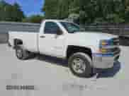 2017 Chevrolet Silverado 2500HD Work Truck z VIN 1GC0CUEGXHZ405424, wystawiony jako Copart lot #62858735 z przebiegiem 202 623 mil mil oraz Czysty tytuł • Clean title. Historia ofert i sprzedaży dostępna na DreamBid. Obrazek 4.