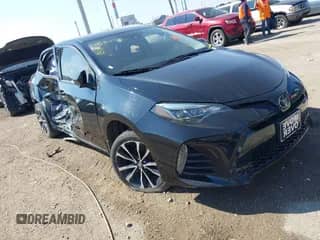 2019 Toyota Corolla L z VIN 2T1BURHE2KC229015, wystawiony jako IAAI lot #43198359 z przebiegiem 74 162 mil mil oraz . Historia ofert i sprzedaży dostępna na DreamBid. Obrazek 1.