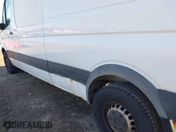 2008 Dodge Sprinter with VIN WD0PE845X85313101, listed as a IAAI auction lot 41646021 with 253,055 mi miles and . Bid and sale history available at DreamBid. Image 6.