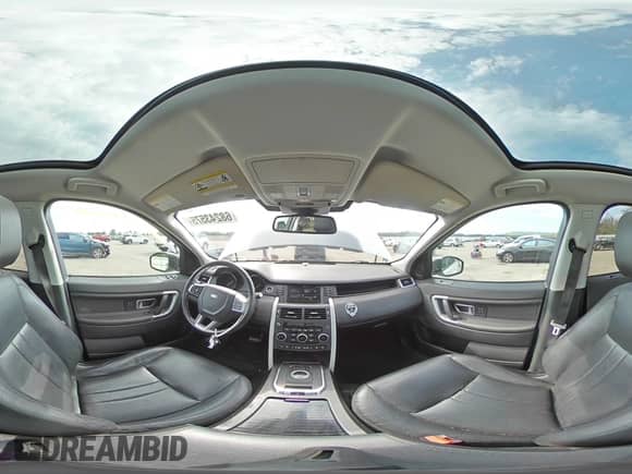 2018 Land Rover Discovery Sport HSE с VIN SALCR2RX8JH771283, выставлен на аукционе Copart как лот 68243575 с пробегом 98 060 миль миль и Списание • Salvage title. История ставок и продаж доступна на DreamBid. Изображение 14.