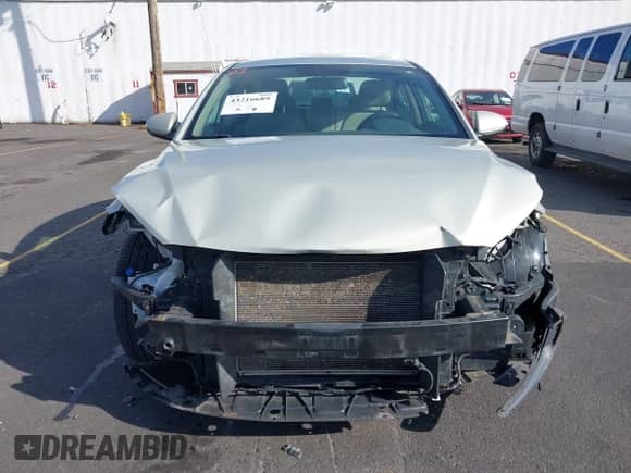 2017 Hyundai Elantra SE with VIN KMHD74LF1HU100841, listed as a IAAI auction lot 43216689 with 81,951 mi miles and . Bid and sale history available at DreamBid. Image 13.