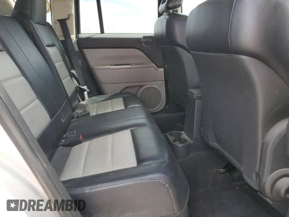 2007 Jeep Compass Limited с VIN 1J8FF57W97D100349, выставлен на аукционе Copart как лот 55913405 с пробегом 200 066 миль миль и Чистый • Clean title. История ставок и продаж доступна на DreamBid. Изображение 11.