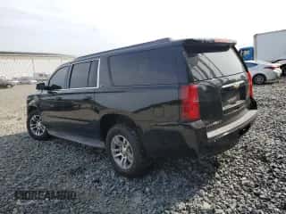 2015 Chevrolet Suburban LT z VIN 1GNSKJKC4FR192292, wystawiony jako Copart lot #60434444 z przebiegiem 304 830 mil mil oraz Szkoda całkowita • Salvage title. Historia ofert i sprzedaży dostępna na DreamBid. Obrazek 2.