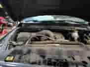 2019 Ram 1500 Express z VIN 1C6RR7KT9KS682551, wystawiony jako Copart lot #50960825 z przebiegiem 138 533 mil mil oraz Czysty tytuł • Clean title. Historia ofert i sprzedaży dostępna na DreamBid. Obrazek 14.