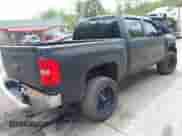 2011 Chevrolet Silverado 1500 LS z VIN 3GCPKREA3BG268473, wystawiony jako IAAI lot #42248752 z przebiegiem 202 057 mil mil oraz . Historia ofert i sprzedaży dostępna na DreamBid. Obrazek 4.