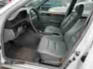 1992 Mercedes-Benz 300 с VIN WDBEA30E2NB677917, выставлен на аукционе Copart как лот 85539824 с пробегом 285 815 миль миль и Чистый • Clean title. История ставок и продаж доступна на DreamBid. Изображение 7.