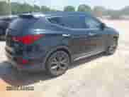 2017 Hyundai Santa Fe Ultimate z VIN 5XYZWDLAXHG468308, wystawiony jako IAAI lot #42660810 z przebiegiem 137 165 mil mil oraz . Historia ofert i sprzedaży dostępna na DreamBid. Obrazek 4.