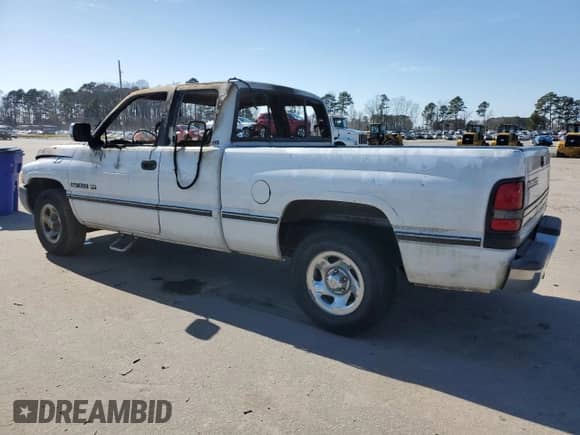 1997 Dodge 1500 with VIN 3B7HC13Y1VG775492, listed as a Copart auction lot 43548685 with Not provided miles and Salvage title. Bid and sale history available at DreamBid. Image 2.