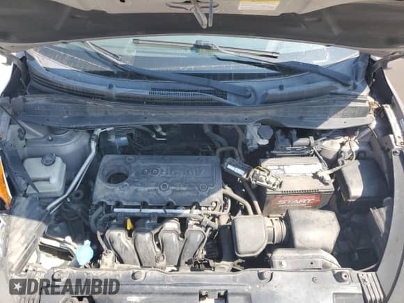 2011 Hyundai Tucson Limited with VIN KM8JU3AC2BU215230, listed as a Copart auction lot 80820335 with 172,511 mi miles and Salvage title. Bid and sale history available at DreamBid. Image 12.