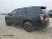 2021 Chevrolet Tahoe RST z VIN 1GNSCRKD5MR351189, wystawiony jako Copart lot #43082535 z przebiegiem 96 013 mil mil oraz Szkoda całkowita • Salvage title. Historia ofert i sprzedaży dostępna na DreamBid. Obrazek 2.