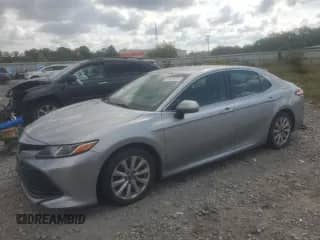 2018 Toyota Camry SE с VIN 4T1B11HKXJU593177, выставлен на аукционе Copart как лот 81925915 с пробегом 238 534 миль миль и Чистый • Clean title. История ставок и продаж доступна на DreamBid. Изображение 1.
