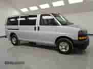 2020 Chevrolet Express Cargo with VIN 1GCWGAFG7L1242881, listed as a Copart auction lot 53825035 with 322,801 mi miles and Clean title. Bid and sale history available at DreamBid. Image 4.