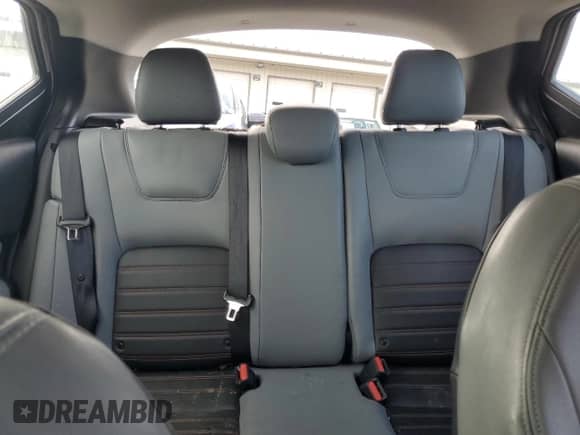 2022 Nissan Kicks SR z VIN 3N1CP5DV1NL511824, wystawiony jako Copart lot #57610535 z przebiegiem 68 909 mil mil oraz Szkoda całkowita • Salvage title. Historia ofert i sprzedaży dostępna na DreamBid. Obrazek 10.