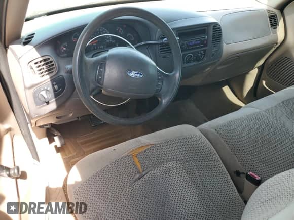 1999 Ford F-150 XL с VIN 1FTZX0723XKA53610, выставлен на аукционе Copart как лот 58908975 с пробегом Не указан миль и Списание • Salvage title. История ставок и продаж доступна на DreamBid. Изображение 8.