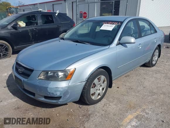2008 Hyundai Sonata GLS с VIN 5NPET46CX8H357481, выставлен на аукционе IAAI как лот 43384483 с пробегом 197 938 миль миль и . История ставок и продаж доступна на DreamBid. Изображение 2.