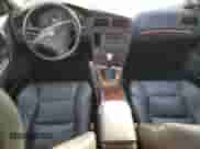 2005 Volvo S60 с VIN YV1RH592452477022, выставлен на аукционе Copart как лот 53780265 с пробегом 194 308 миль миль и Списание • Salvage title. История ставок и продаж доступна на DreamBid. Изображение 8.