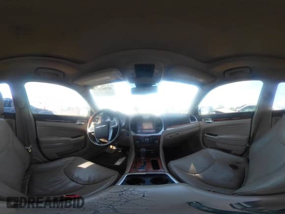 2011 Chrysler 300 C с VIN 2C3CA6CT4BH598972, выставлен на аукционе IAAI как лот 42567295 с пробегом 182 419 миль миль и . История ставок и продаж доступна на DreamBid. Изображение 19.