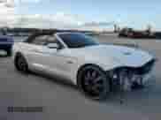 2018 Ford Mustang GT Premium z VIN 1FATP8FF0J5181453, wystawiony jako Copart lot #80133624 z przebiegiem 78 544 mil mil oraz Szkoda całkowita • Salvage title. Historia ofert i sprzedaży dostępna na DreamBid. Obrazek 4.