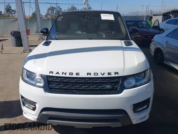 2017 Land Rover Range Rover Sport HSE Dynamic with VIN SALWV2FV9HA144686, listed as a IAAI auction lot 42843426 with 116,005 mi miles and . Bid and sale history available at DreamBid. Image 12.