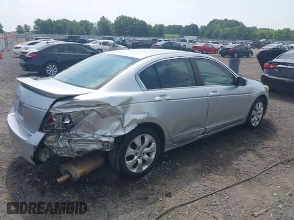 2008 Honda Accord EX with VIN 1HGCP267X8A024418, listed as a IAAI auction lot 42678747 with 101,347 mi miles and . Bid and sale history available at DreamBid. Image 4.