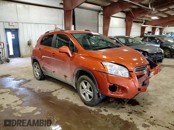 2016 Chevrolet Trax LT z VIN KL7CJPSB9GB571404, wystawiony jako Copart lot #70800155 z przebiegiem 162 272 mil mil oraz Nie do naprawy • Non repairable. Historia ofert i sprzedaży dostępna na DreamBid. Obrazek 14.