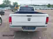 2019 Ram 1500 Tradesman z VIN 3C6JR6DT9KG506966, wystawiony jako IAAI lot #42801721 z przebiegiem 46 685 mil mil oraz . Historia ofert i sprzedaży dostępna na DreamBid. Obrazek 16.