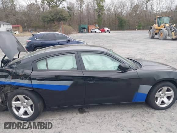 2018 Dodge Charger Police с VIN 2C3CDXAT3JH339842, выставлен на аукционе IAAI как лот 41712427 с пробегом 92 928 миль миль и . История ставок и продаж доступна на DreamBid. Изображение 13.