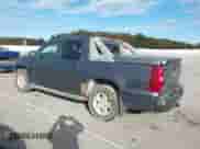 2010 Chevrolet Avalanche LT z VIN 3GNVKFE01AG154491, wystawiony jako IAAI lot #43517917 z przebiegiem 334 800 mil mil oraz . Historia ofert i sprzedaży dostępna na DreamBid. Obrazek 3.