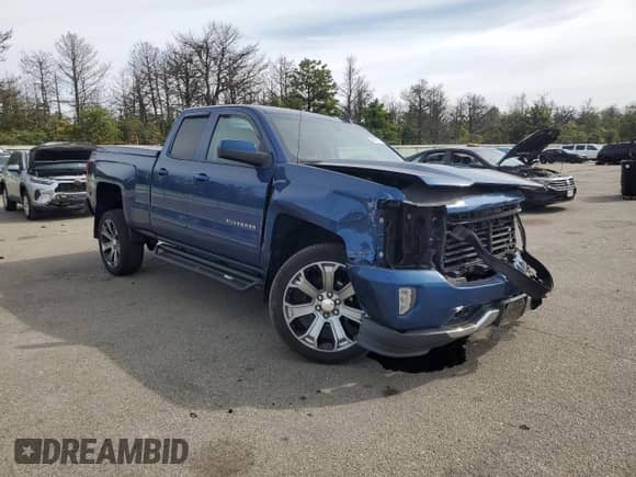 2018 Chevrolet Silverado 1500 LT с VIN 1GCVKREC0JZ169343, выставлен на аукционе Copart как лот 83843755 с пробегом 131 855 миль миль и Списание • Salvage title. История ставок и продаж доступна на DreamBid. Изображение 4.