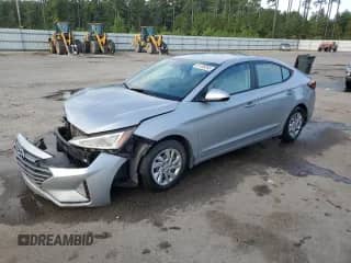 2020 Hyundai Elantra SE с VIN KMHD74LF1LU926825, выставлен на аукционе Copart как лот 81186345 с пробегом 152 225 миль миль и Списание • Salvage title. История ставок и продаж доступна на DreamBid. Изображение 1.