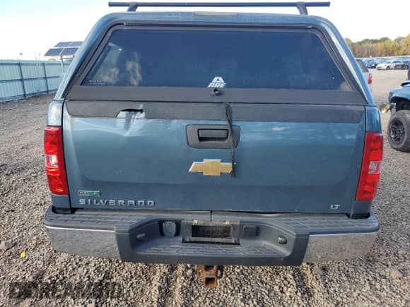 2011 Chevrolet Silverado 1500 LT with VIN 1GCNCSE09BZ246240, listed as a Copart auction lot 86243875 with 53,287 mi miles and Salvage title. Bid and sale history available at DreamBid. Image 6.